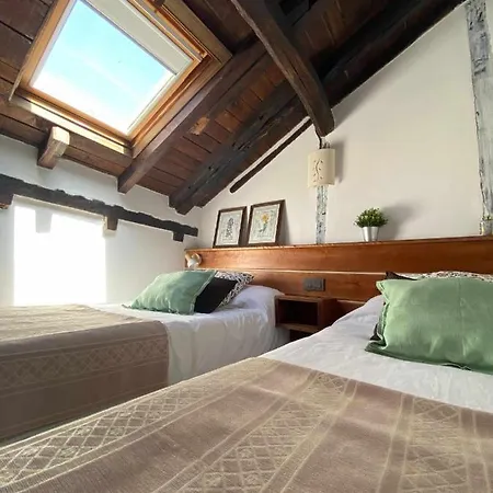 Casas De Quintanilla 3
