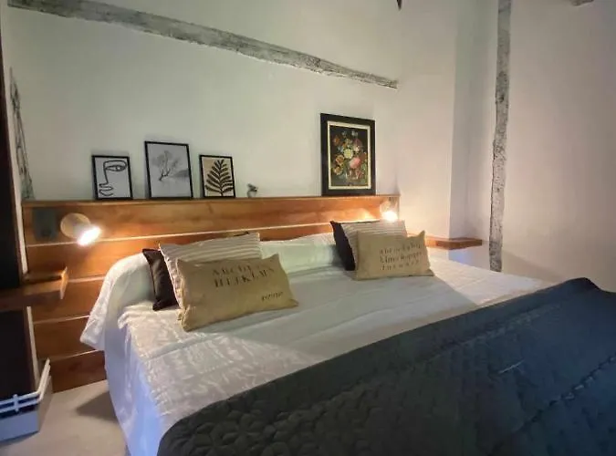 펜션 Casas De Quintanilla 3 *